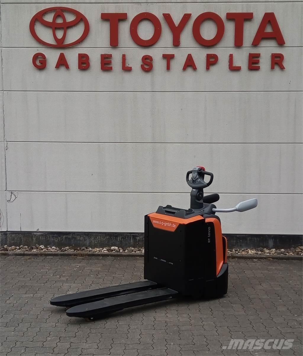 Toyota LPE200 Штабелери