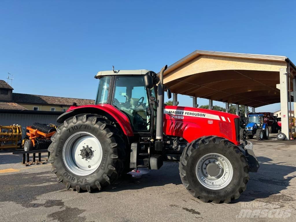Massey Ferguson 7499 Трактори