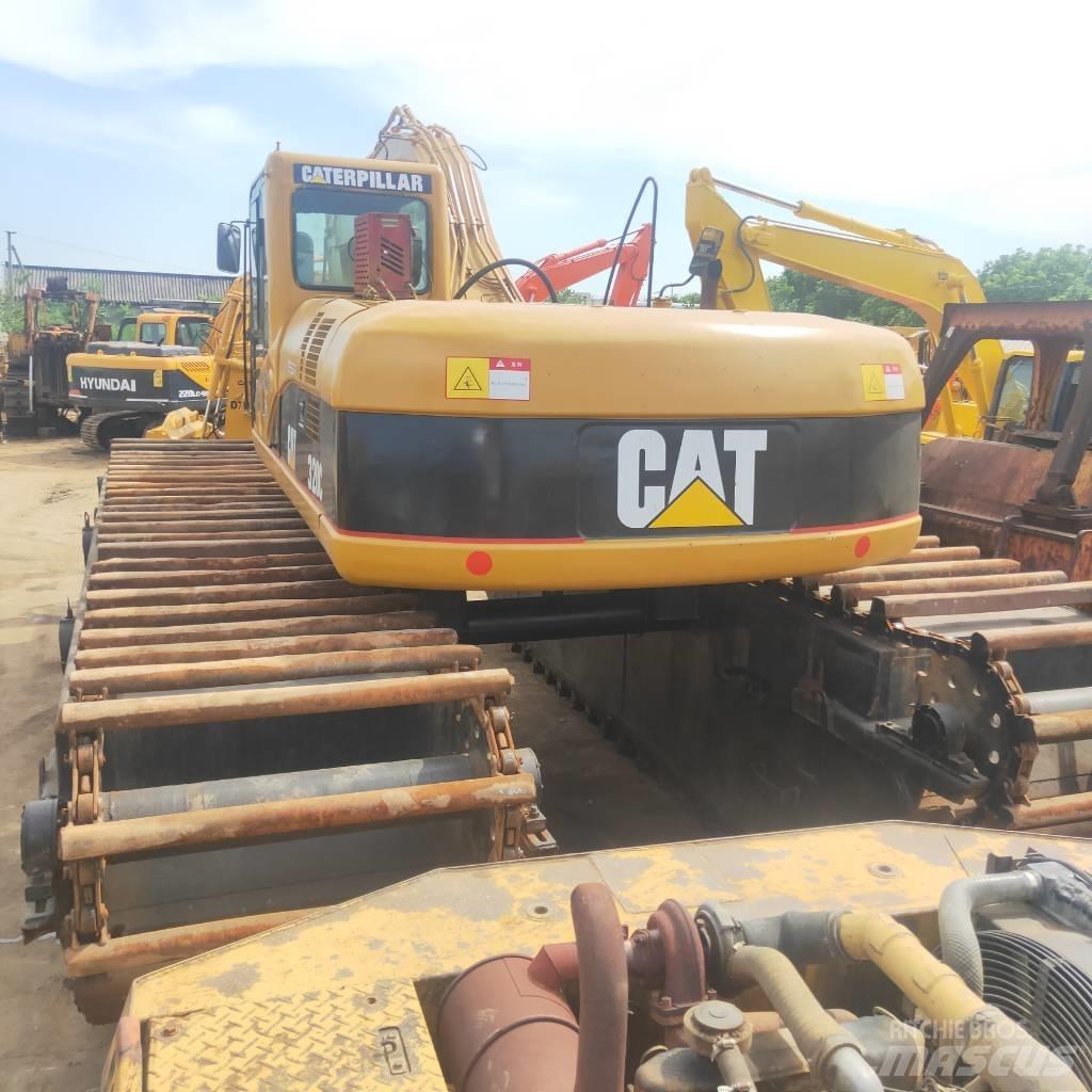 CAT 320C Екскаватори-амфібії