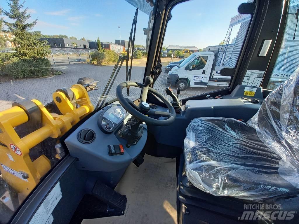 Mecalac AX 1000 Фронтальні навантажувачі