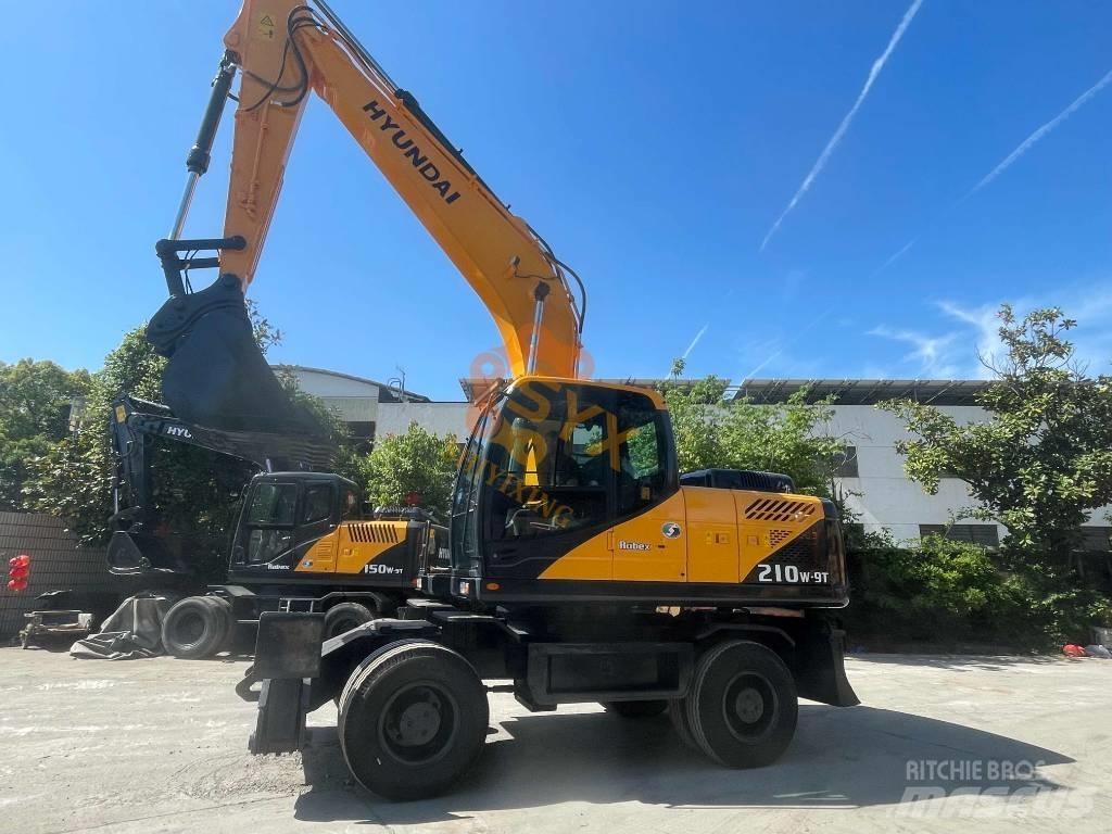 Hyundai Robex 210W-9 Колісні екскаватори