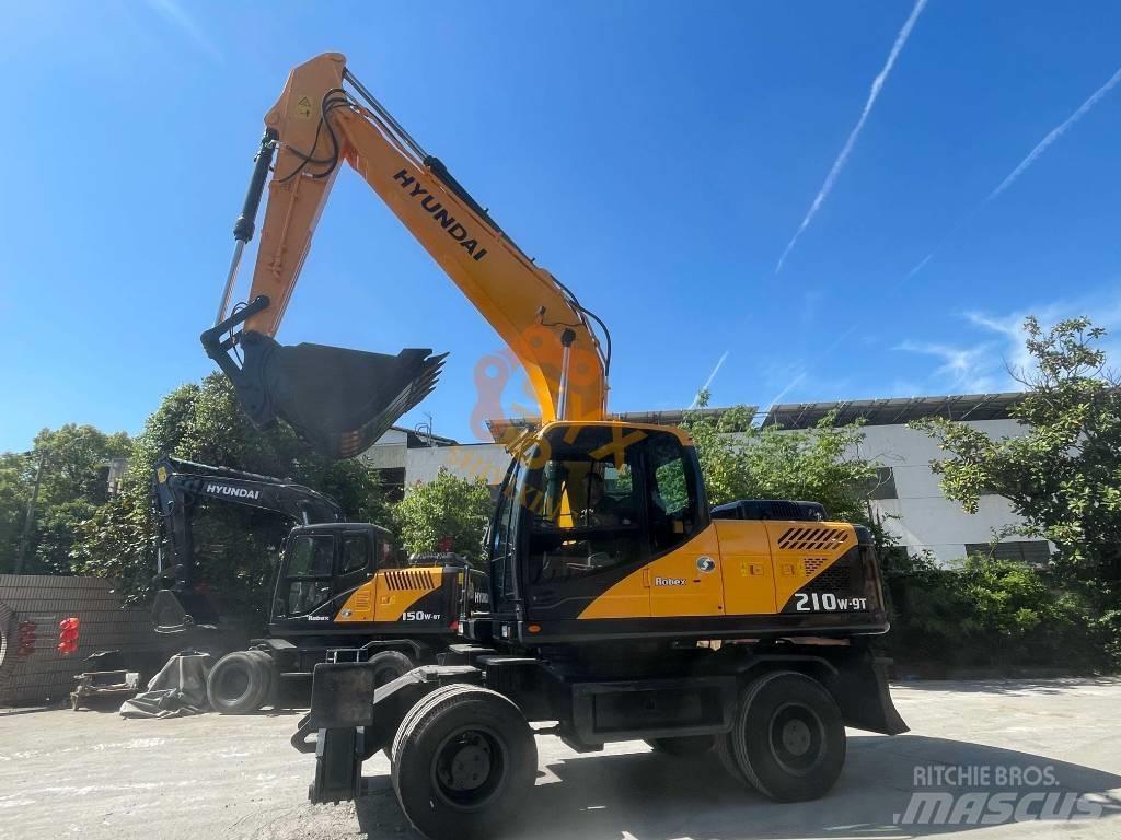 Hyundai Robex 210W-9 Колісні екскаватори