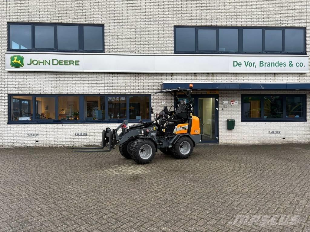 Giant G1500L Xtra Малі навантажувачі