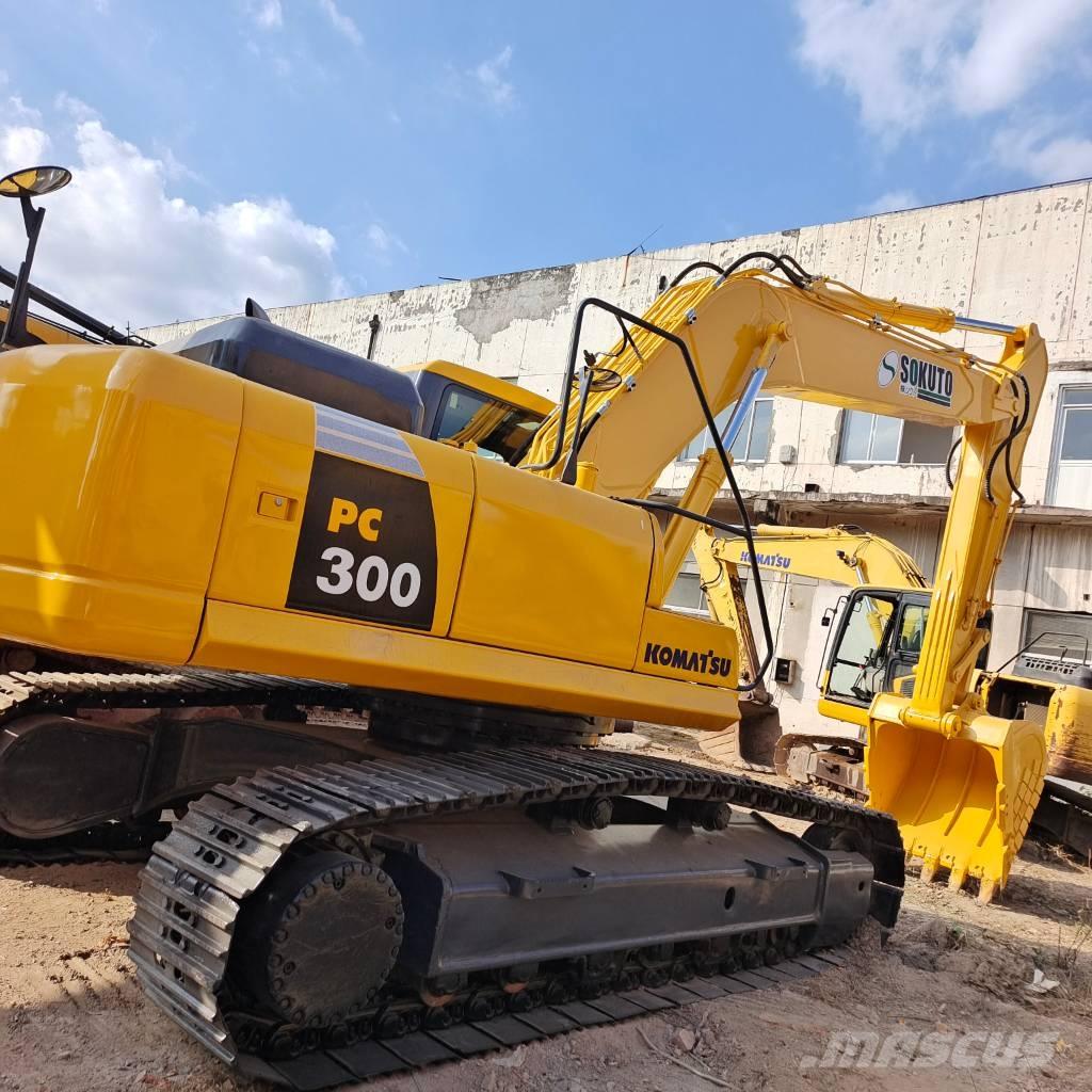 Komatsu PC 300-7 Гусеничні екскаватори