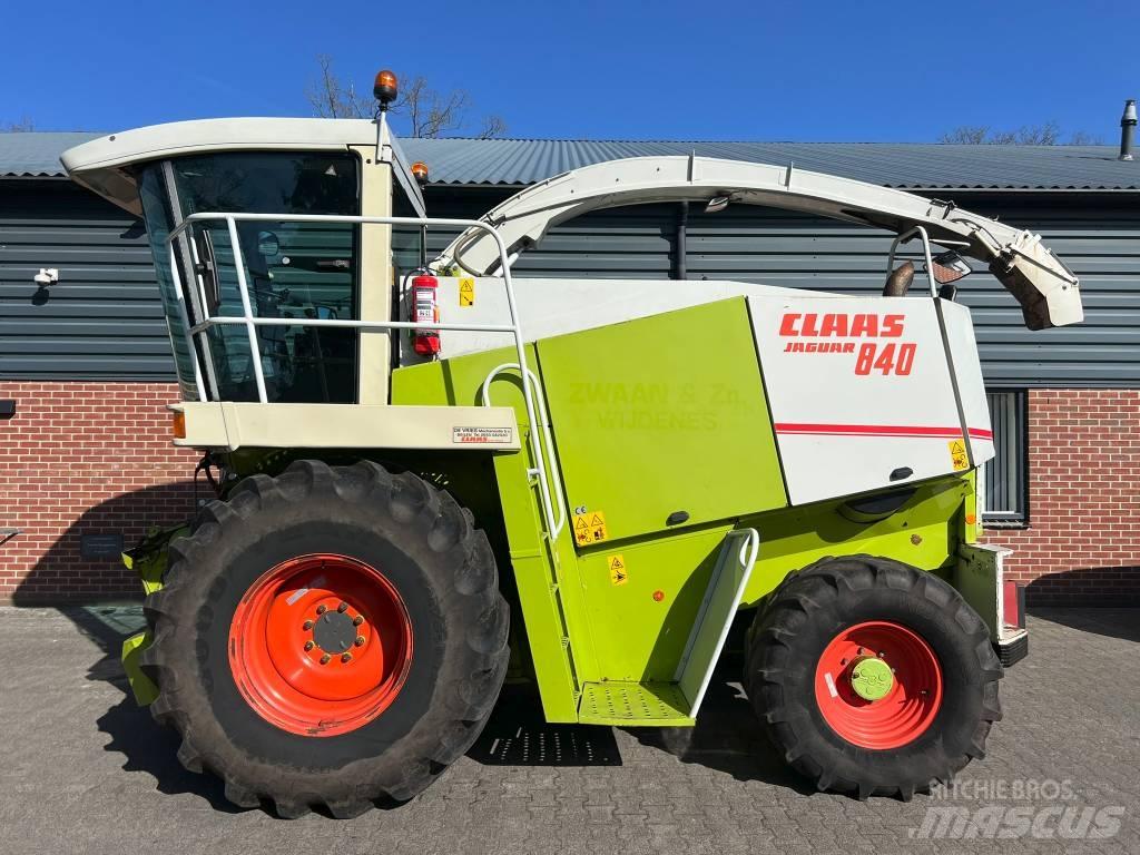 CLAAS Jaguar 840 Кормозбиральні комбайни