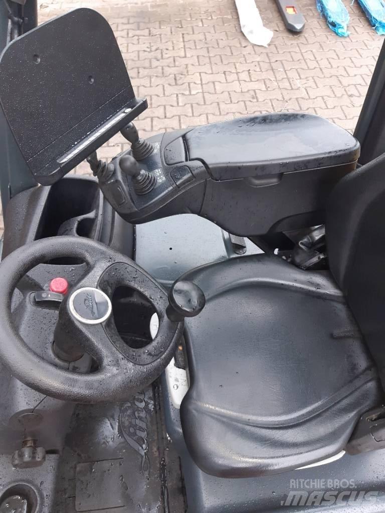 Linde E 12 Електронавантажувачі