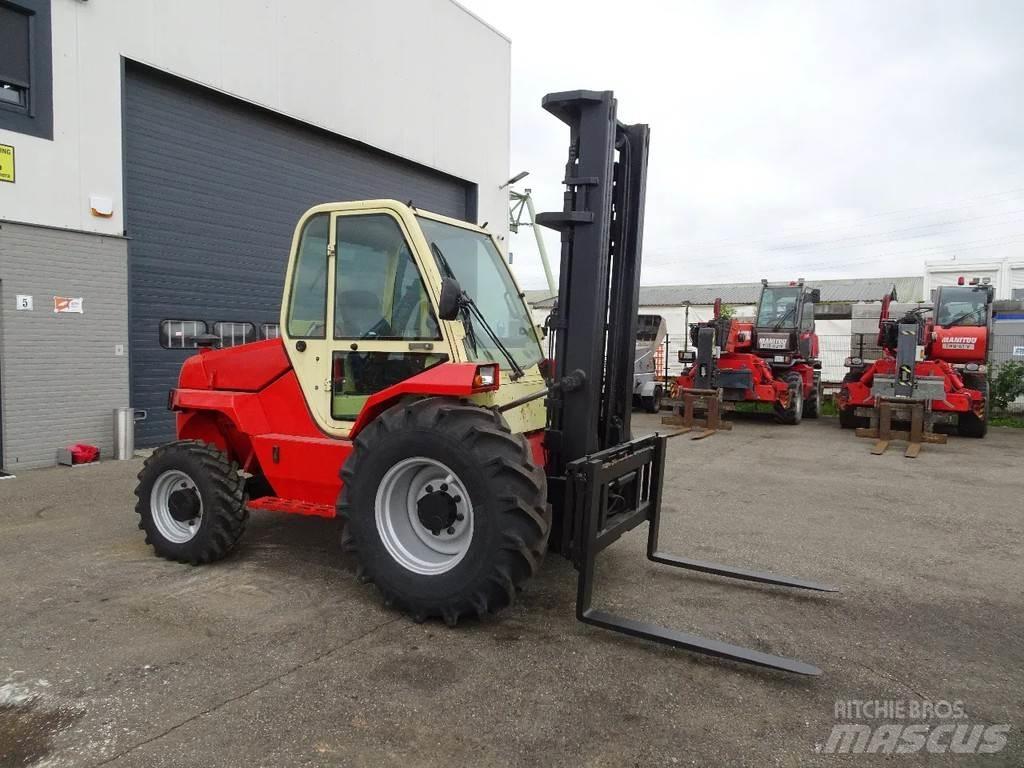 Manitou M30 M30-4 Навантажувачі підвищеної прохідності