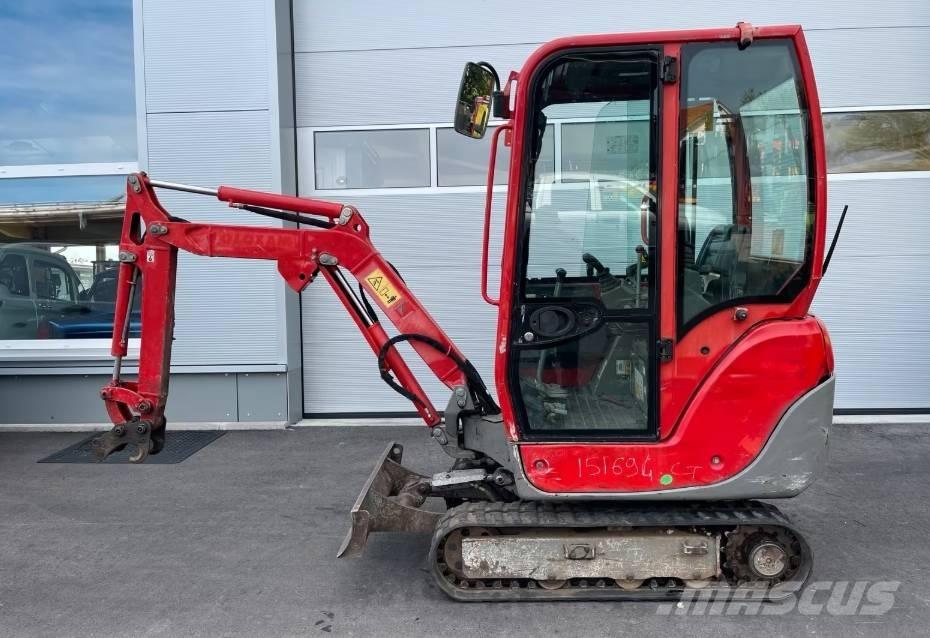 Yanmar SV15 Міні-екскаватори < 7т