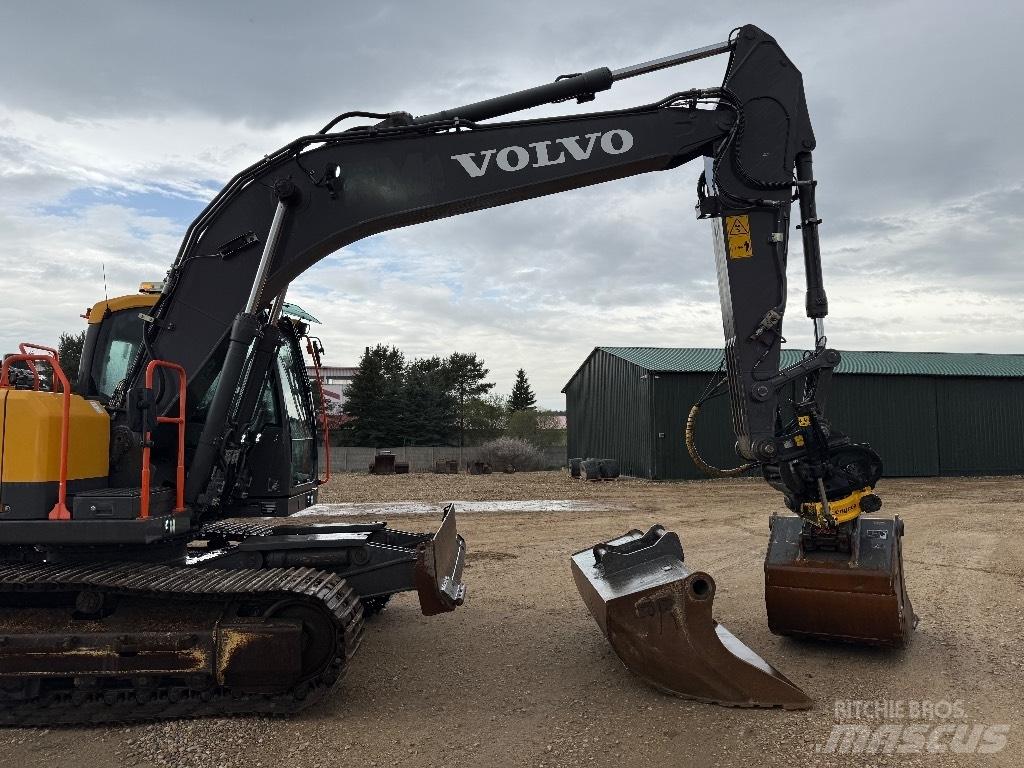 Volvo EC 160 EL Гусеничні екскаватори