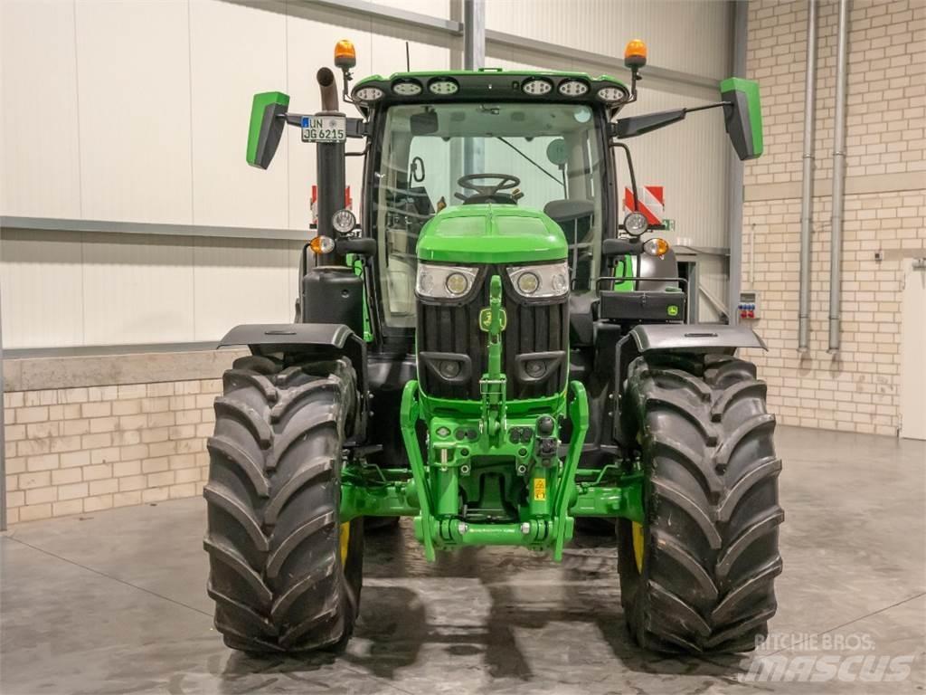 John Deere 6R215 Трактори