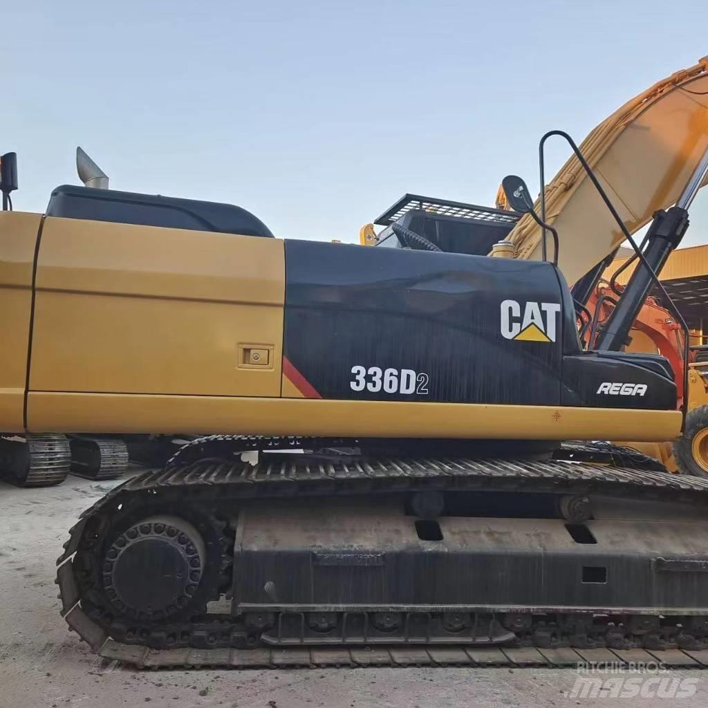 CAT 336D2 Гусеничні екскаватори