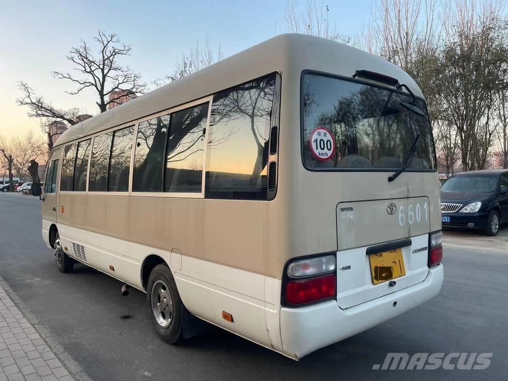 Toyota Coaster Bus Мікроавтобуси