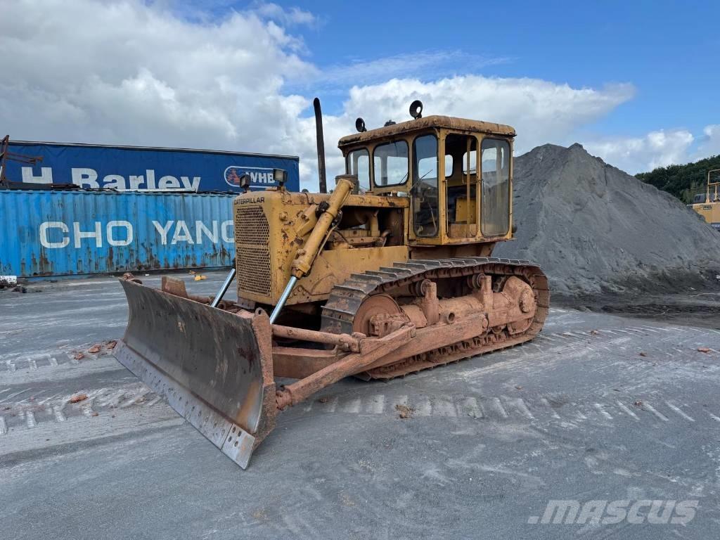 CAT D 6 C Гусеничні бульдозери
