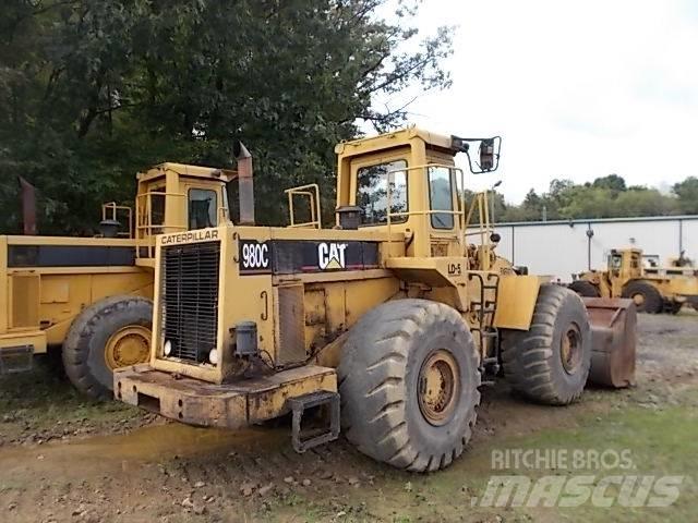 CAT 980C Фронтальні навантажувачі