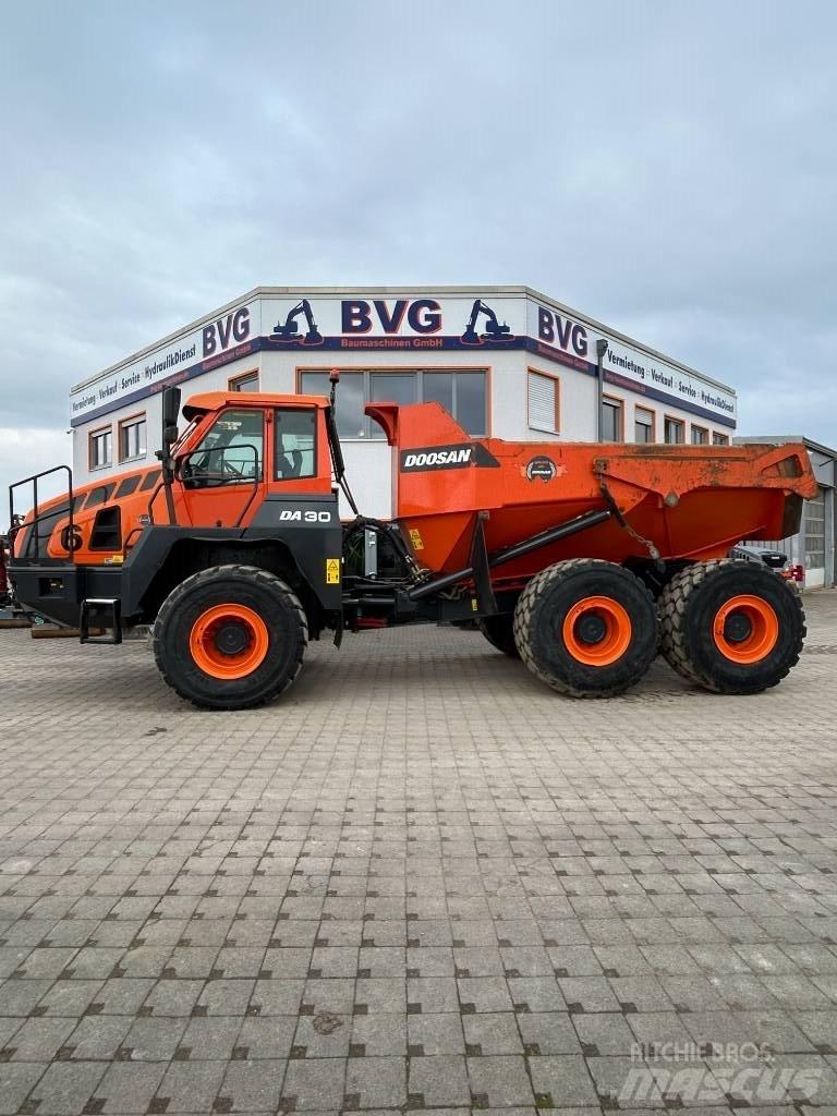Doosan DA30 Зчленовані самоскиди