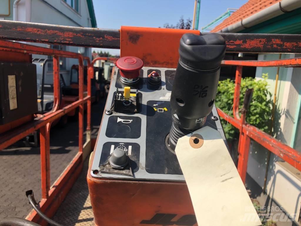 JLG CM2558    V-3343 Вертикальні щоглові підйомники