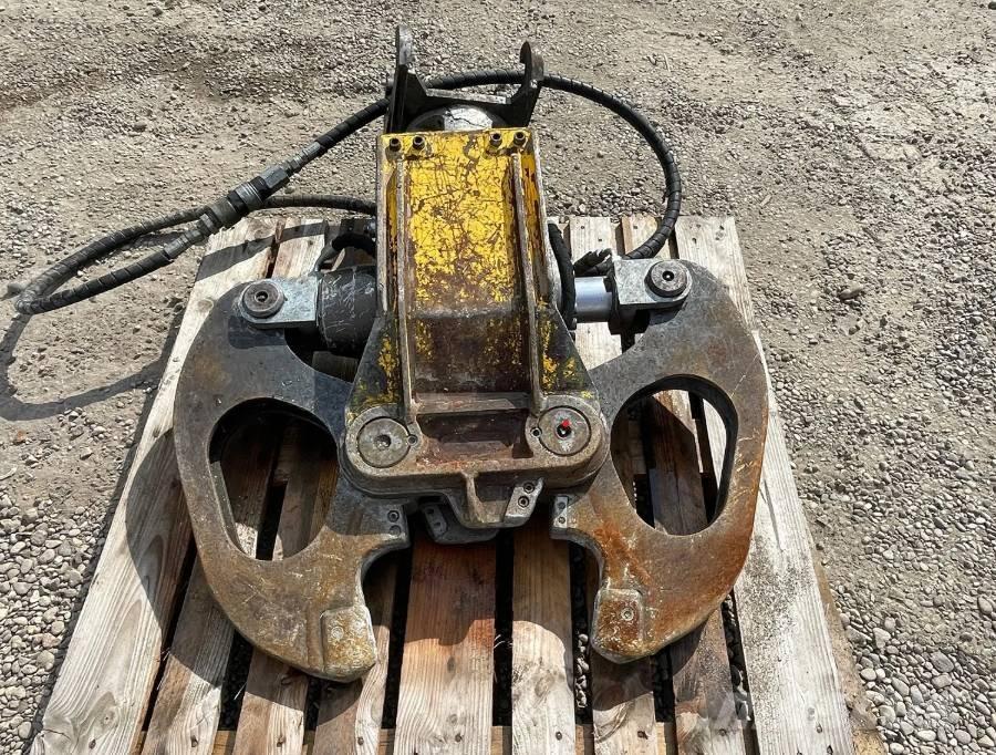 Darda CC 320 Екскаватори для знесення споруд