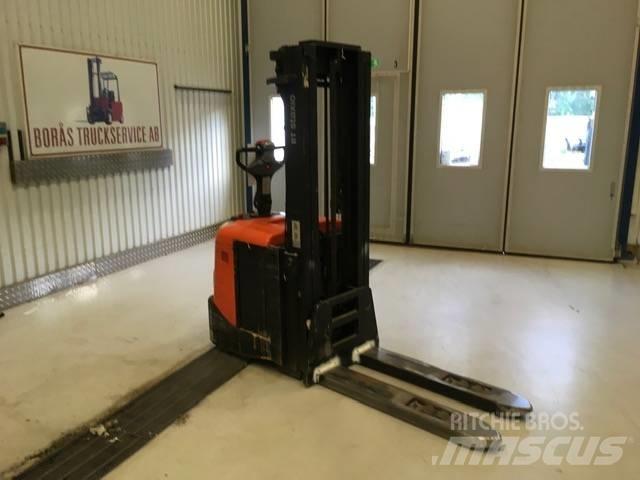 BT SPE 160 L Ручний візок