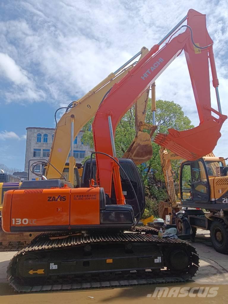 Hitachi ZX130LC Гусеничні екскаватори