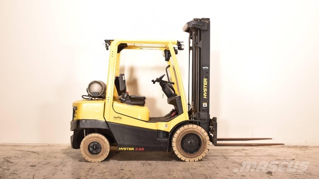 Hyster H2.5A6-L Газові навантажувачі