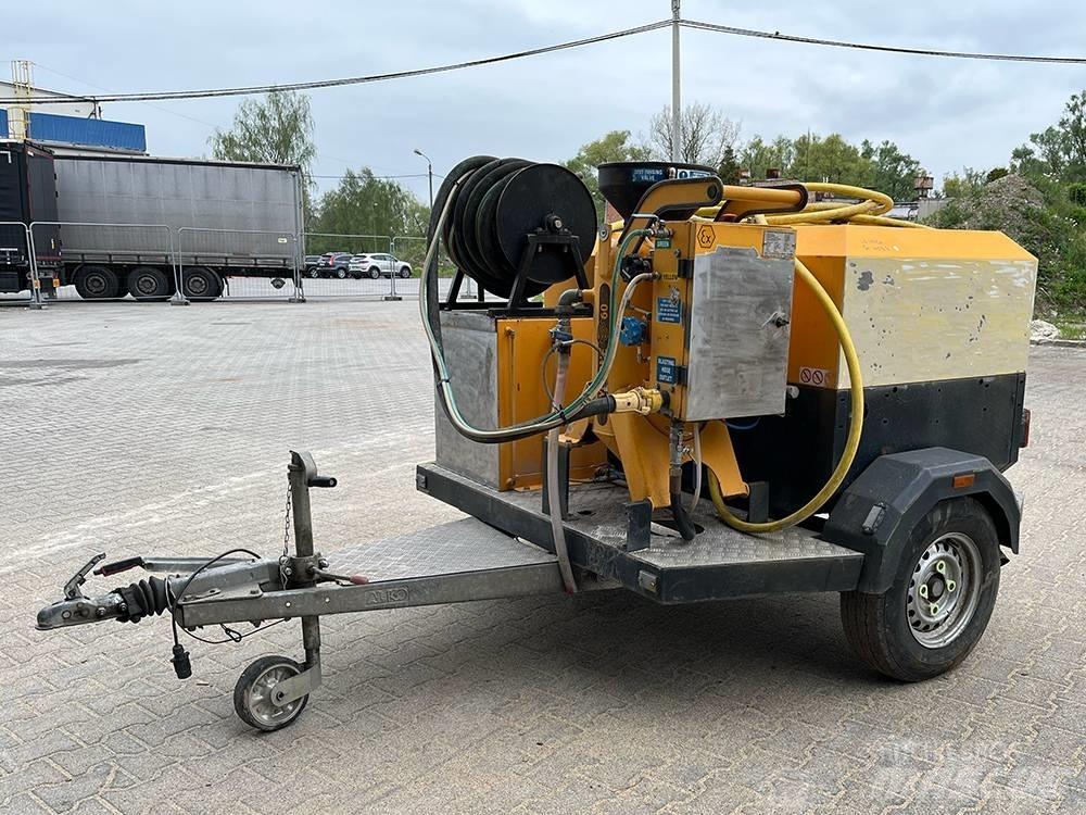 Falcon F60CTM Піскорозкидувачі