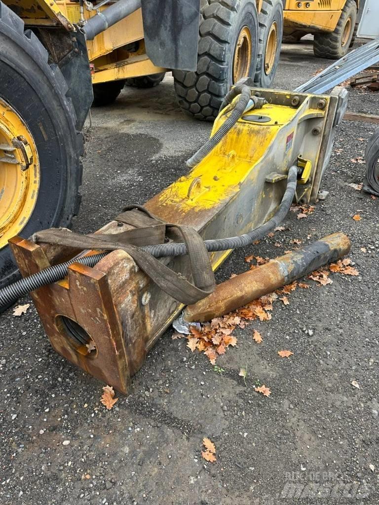 Epiroc HB 3100 Плуги