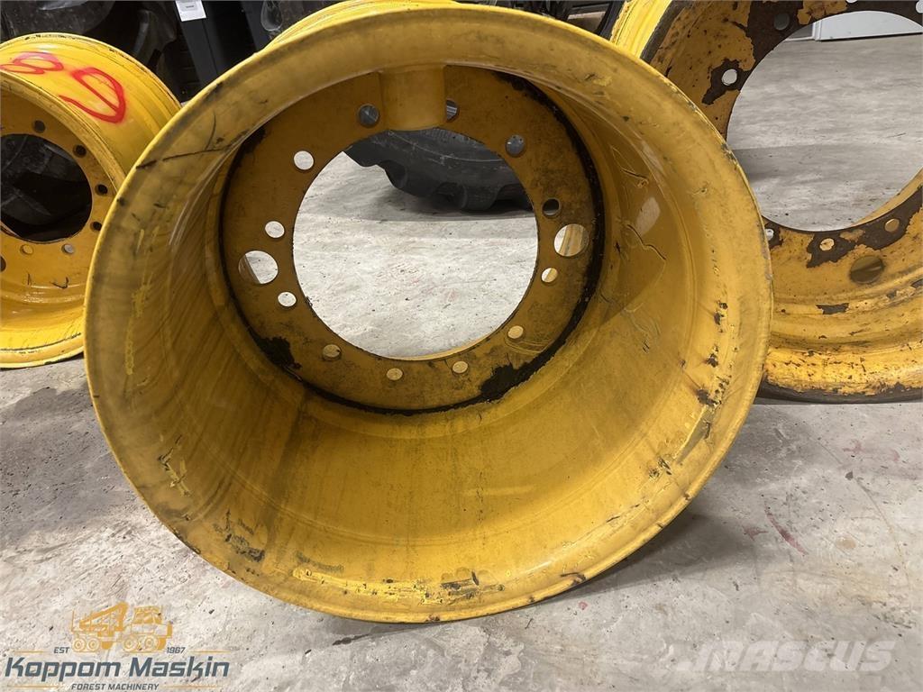 Rottne H14 24x26,5 Шини