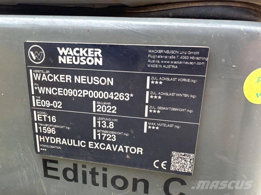 Wacker Neuson ET16 Гусеничні екскаватори