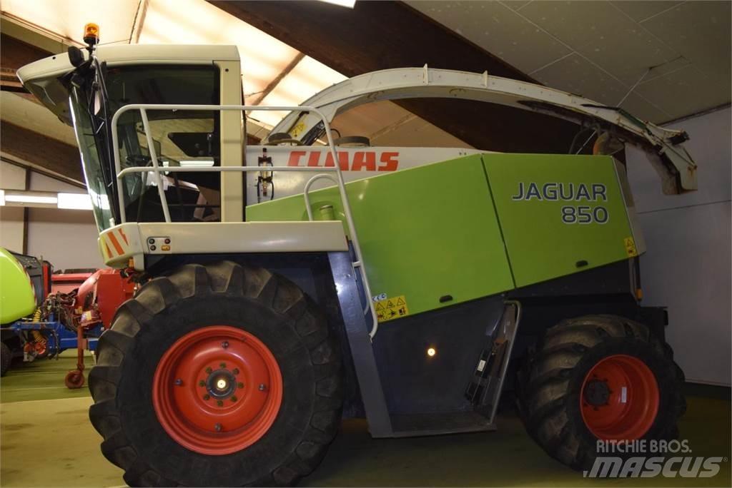 CLAAS Jaguar 850 Кормозбиральні комбайни