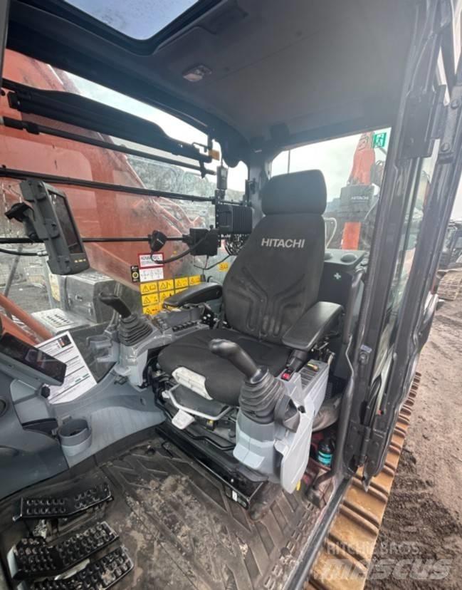 Hitachi ZX350LC-7 Гусеничні екскаватори
