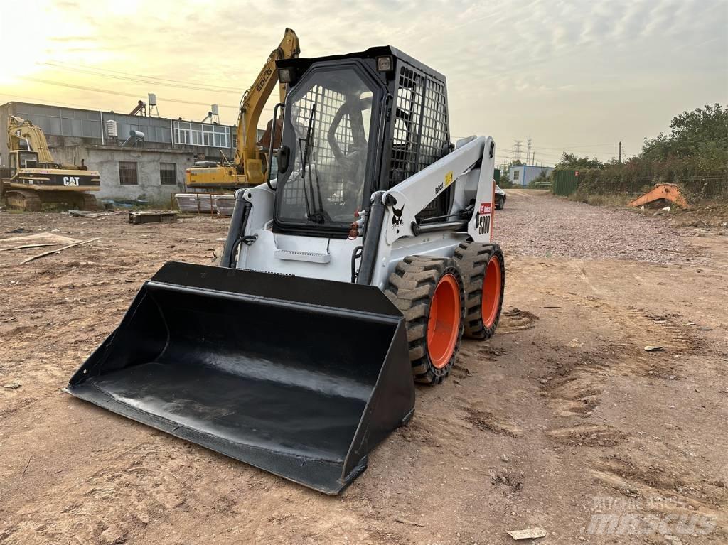 Bobcat S 300 Міні-навантажувачі