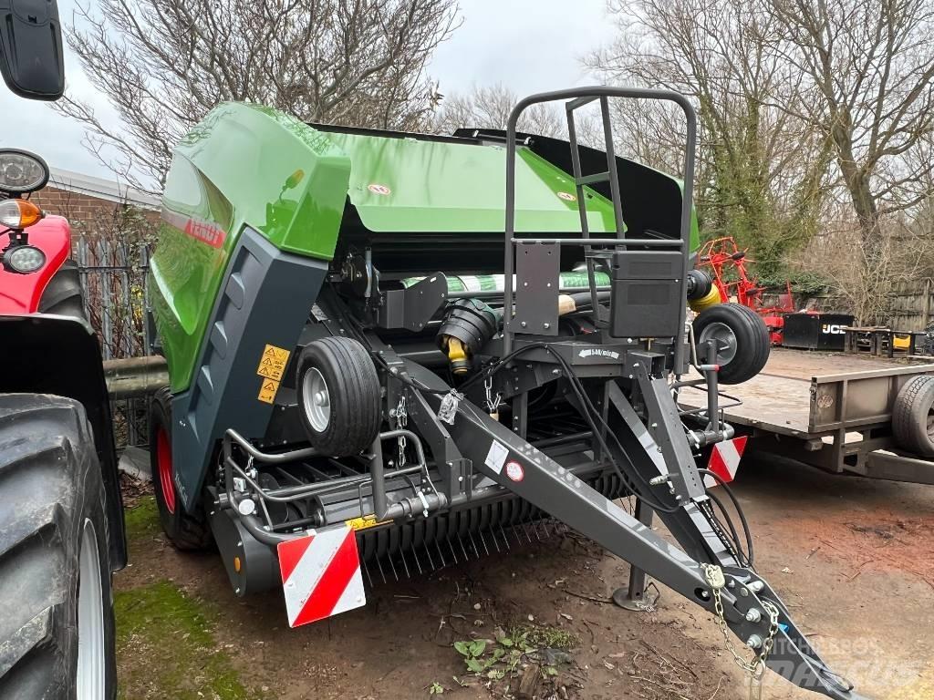 Fendt Rotana F130FC Рулонні прес-підбирачі