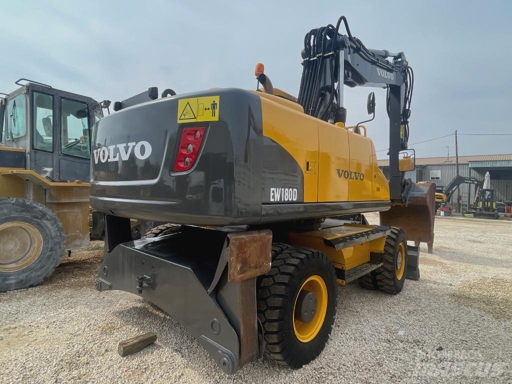 Volvo EW 180 C Колісні екскаватори