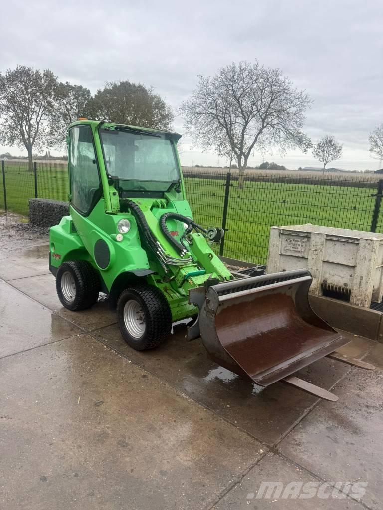 Avant 520 Малі навантажувачі