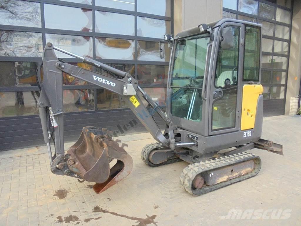 Volvo EC 18 D Міні-екскаватори < 7т