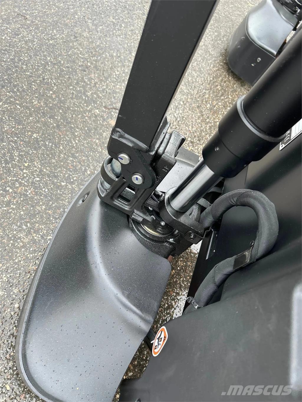 EP L 154 Інші підйомники і платформи