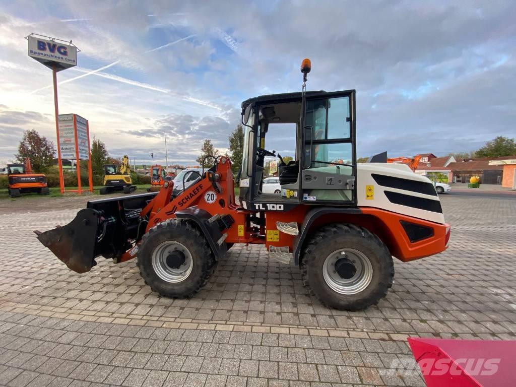 Yanmar V 100 Фронтальні навантажувачі