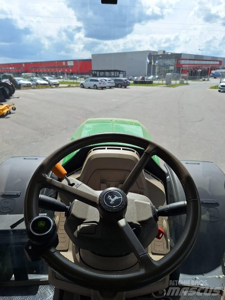John Deere 6R 155 Трактори