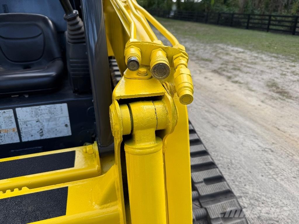 Komatsu CK 35-1 Міні-навантажувачі