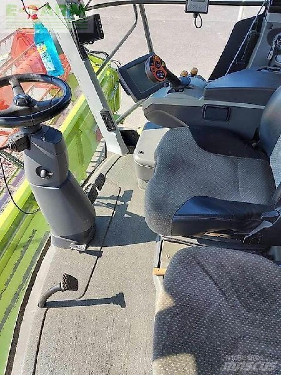 CLAAS lexion 750 Зернозбиральні комбайни