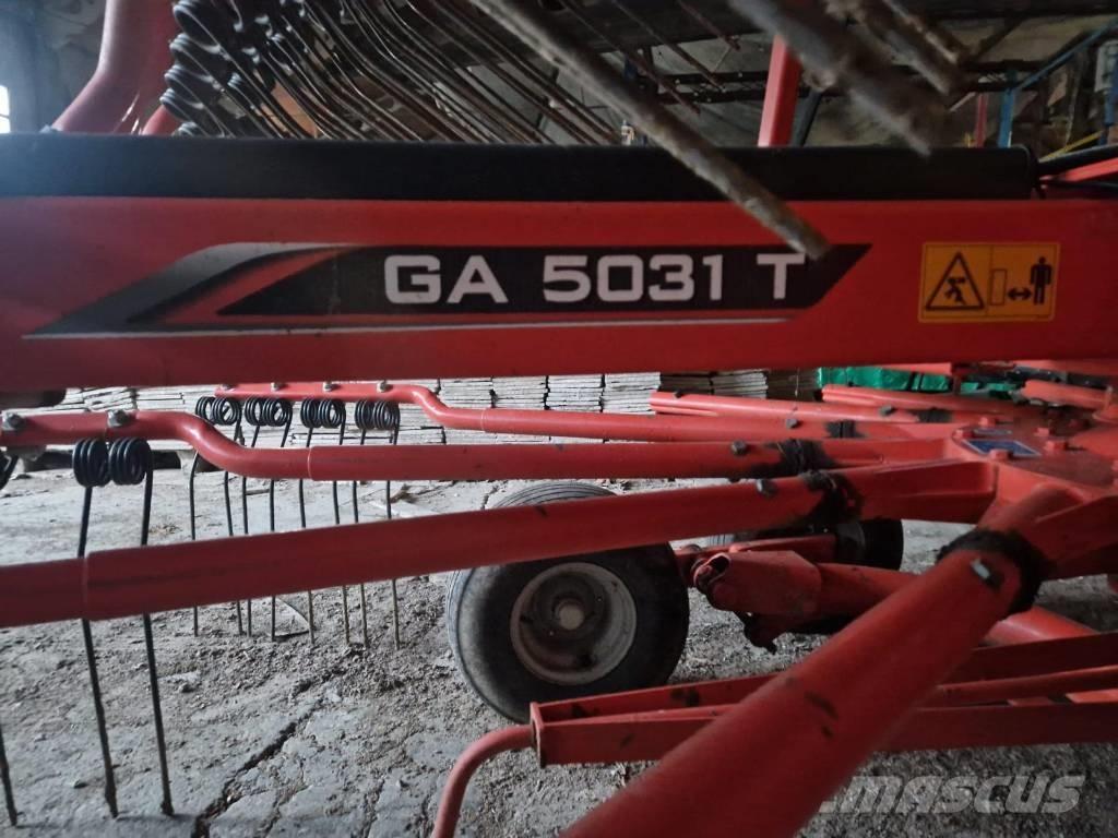 Kuhn 5031T Граблі і сінозворушувачі