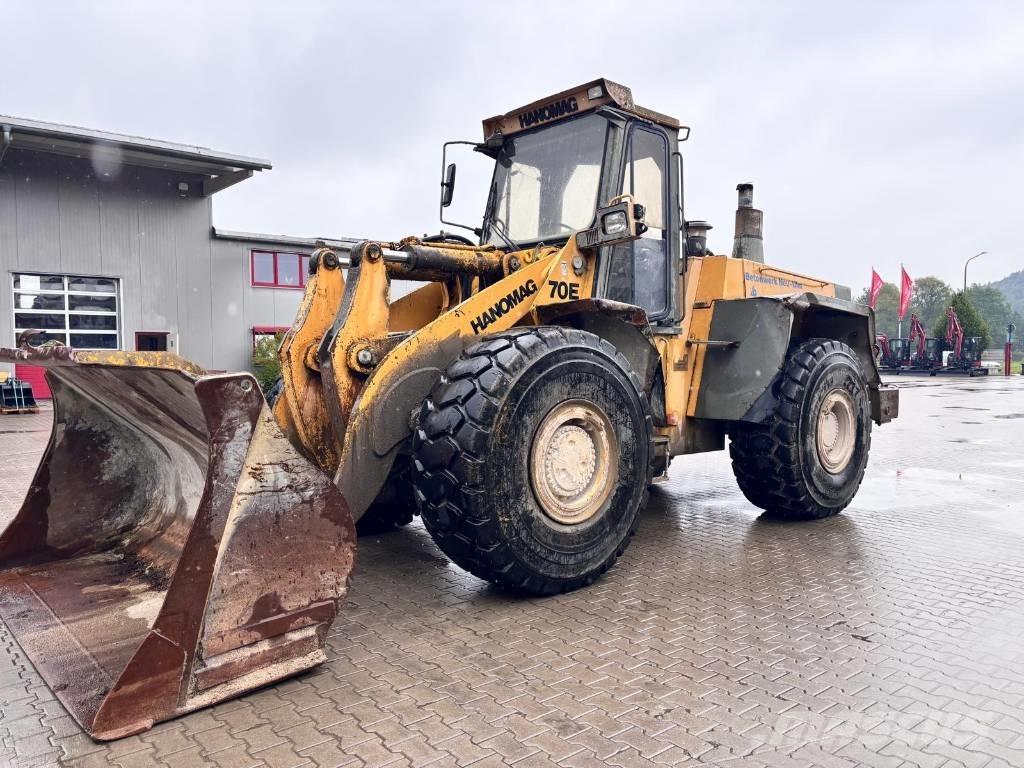 Hanomag 70 E Фронтальні навантажувачі