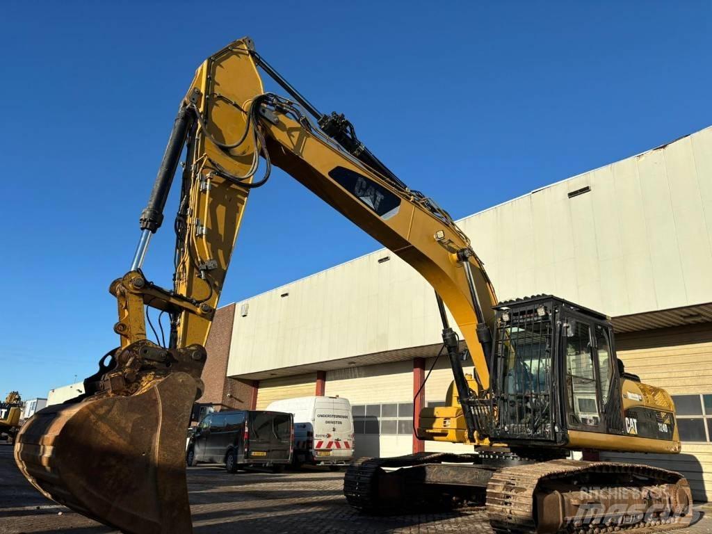 CAT 324 D L Гусеничні екскаватори