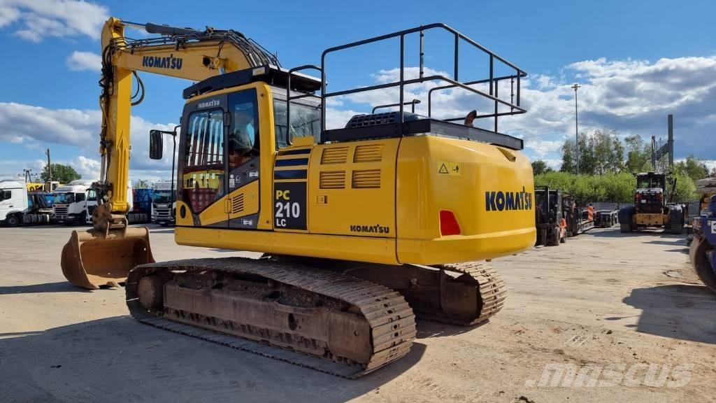 Komatsu PC 210 LC-11 Гусеничні екскаватори