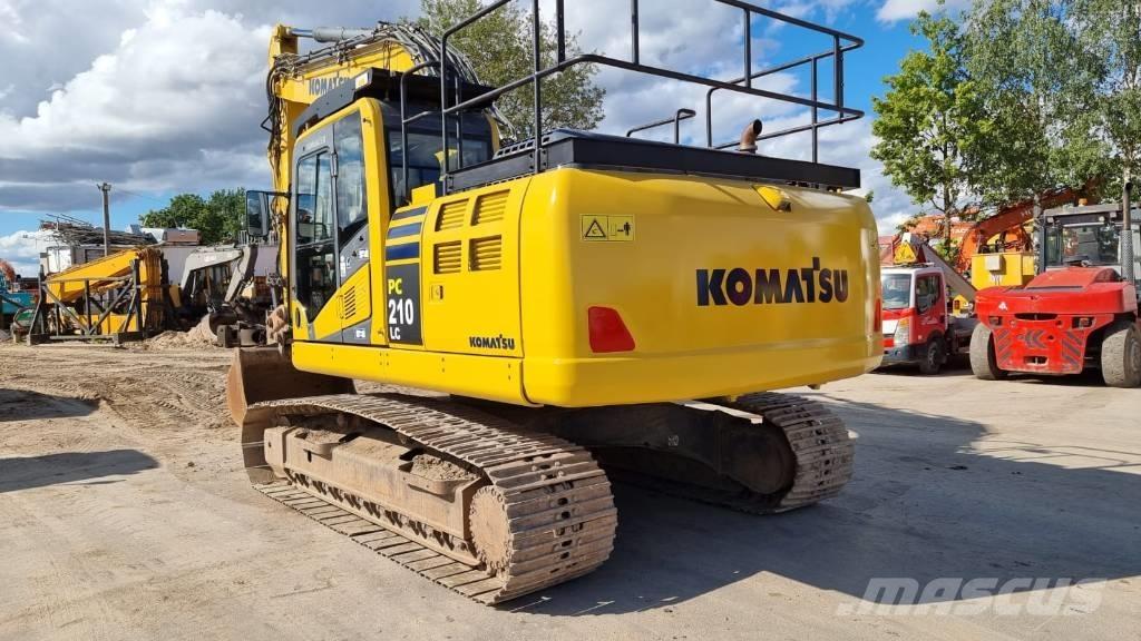 Komatsu PC 210 LC-11 Гусеничні екскаватори