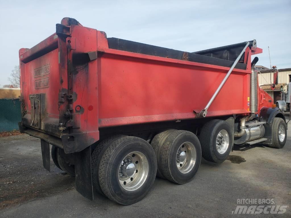 Kenworth T 800 Тягачі