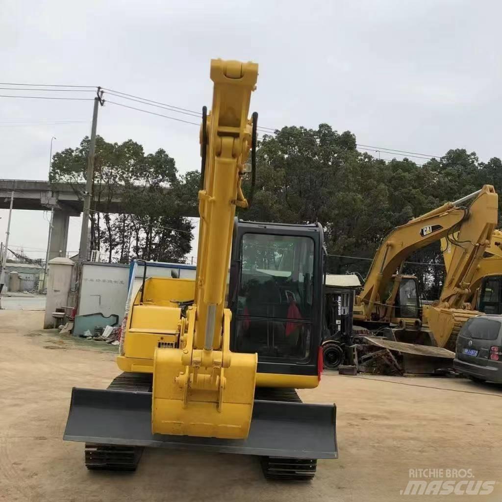 Komatsu PC 60 Гусеничні екскаватори