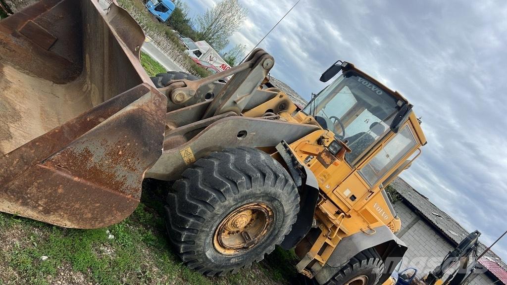 Volvo L 110 E Кабіна