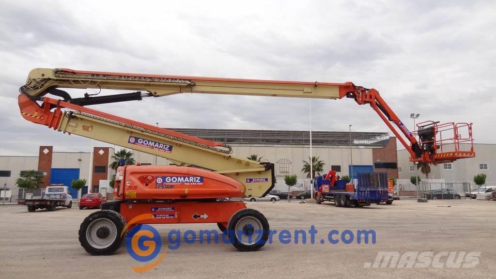 JLG 1250AJP Колінчаті підйомники