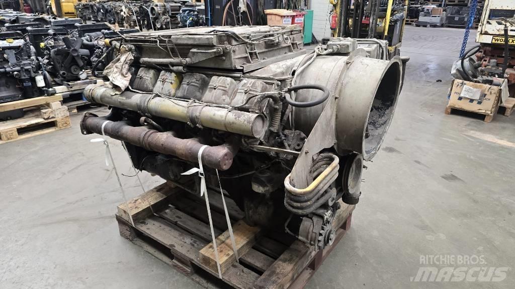 Deutz F12L413F Двигуни